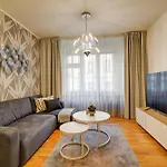 Modern & Elegance *