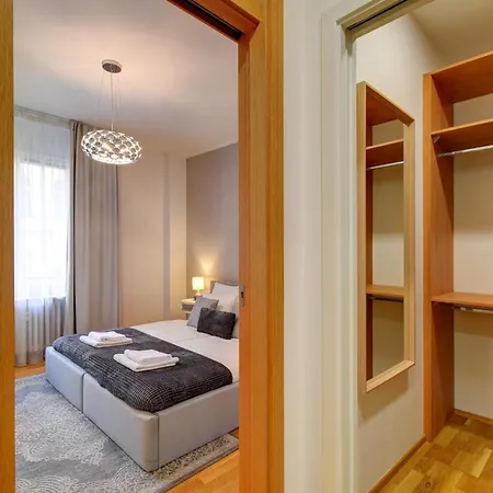 Modern & Elegance Lejlighed